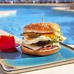 Kilimanjaro Hotel 3*