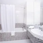 Kilimanjaro Hotel 3*