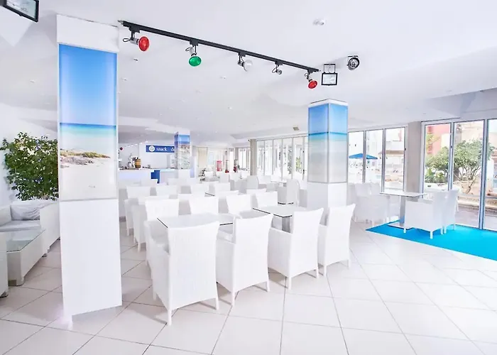 凯丽曼杰若酒店